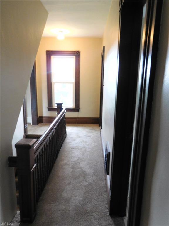 Building Photo - 16 S Hubbard Rd