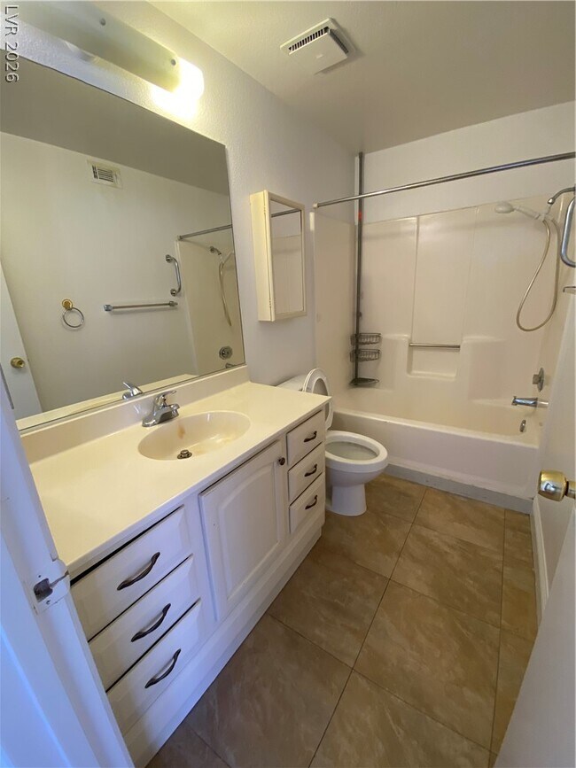Building Photo - 4351 Gannet Cir