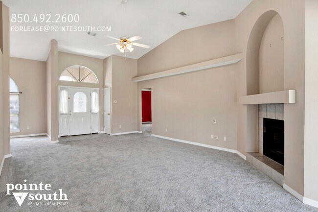 Building Photo - 2012 Horton Dr