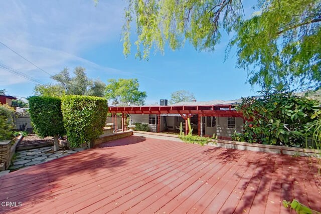 Building Photo - 1462 Glengarry Rd