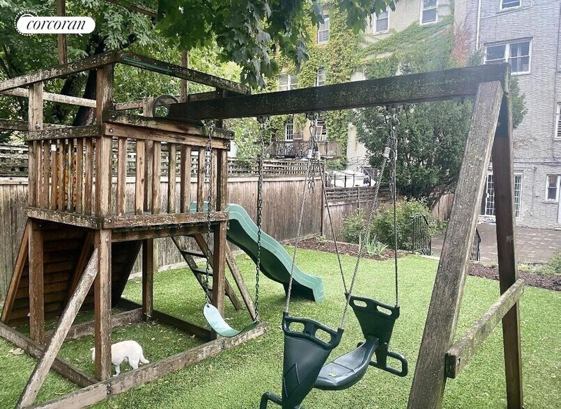 Building Photo - 1058 Sterling Pl