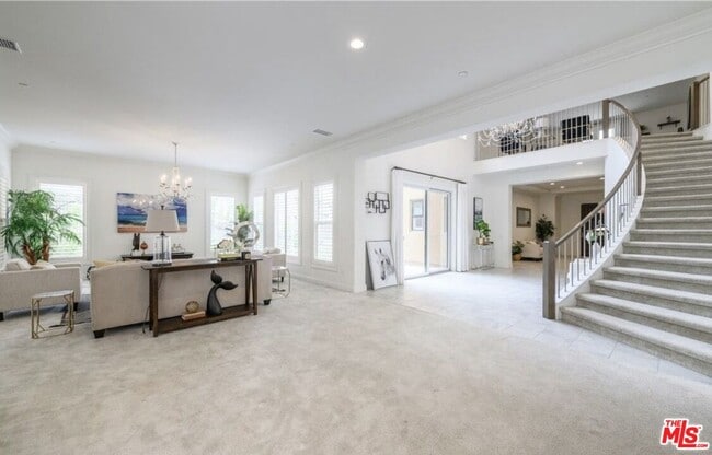 Building Photo - 20231 Bentley Way