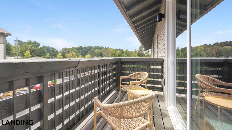 Building Photo - 1000 Forestview Dr