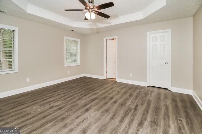 Building Photo - 75 Ashton Pl