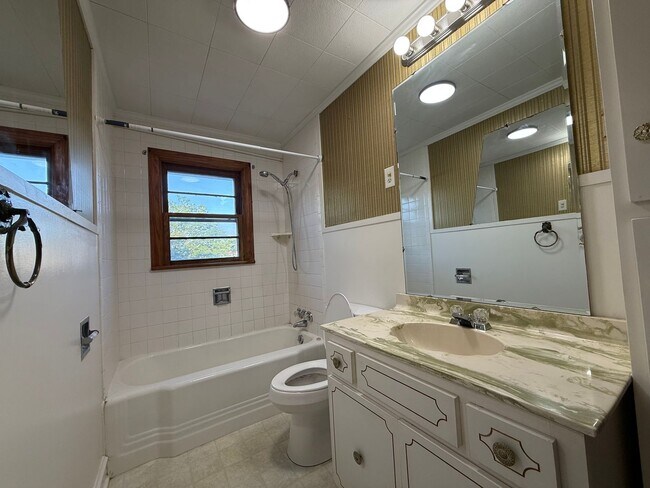 Building Photo - Tusculum Blvd Property