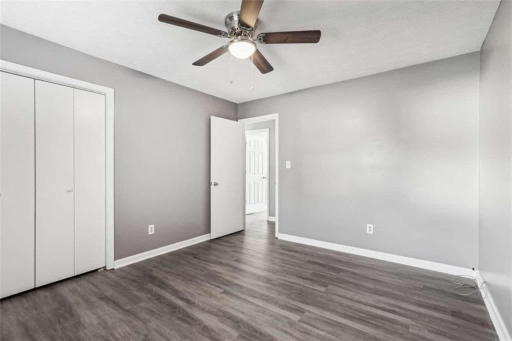 Building Photo - 1076 Westwood Pl SW