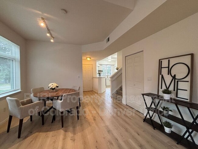 Building Photo - 6484 Silver Mesa Dr