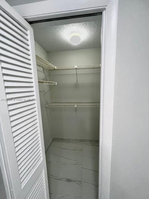 Building Photo - 5140 SW 40th Ave