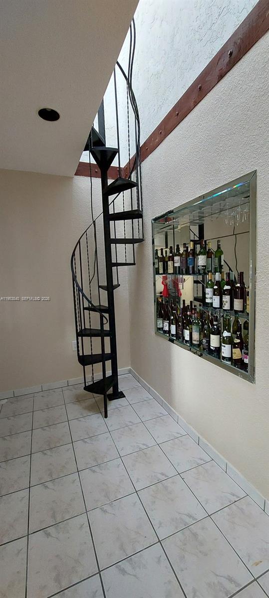 Building Photo - 19525 Cypress Ct E