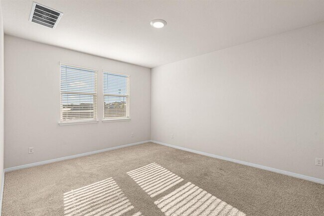 Building Photo - 111 Evergreen Sumac Lp