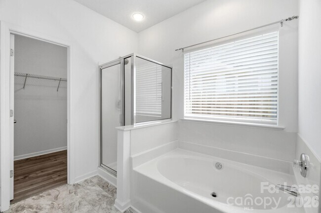 Building Photo - 13931 Dingess Rd