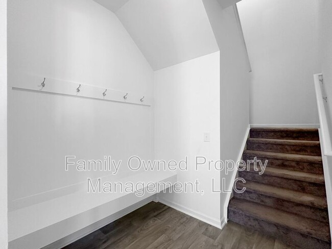 Building Photo - 105 Whimbrel Dr