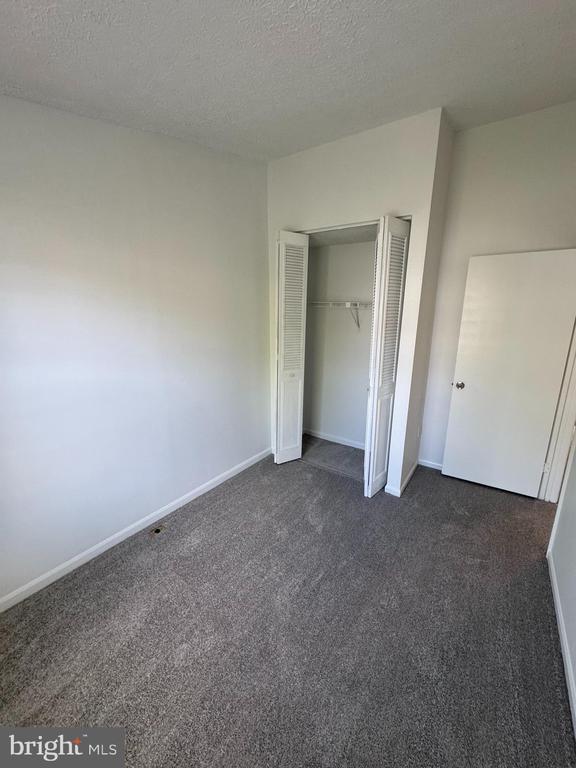 Building Photo - 9730 Red Clover Ct