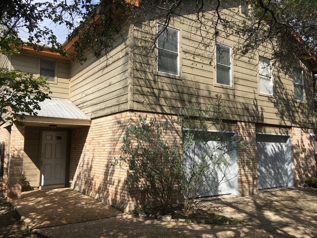 Building Photo - 8604 Willowick Drive