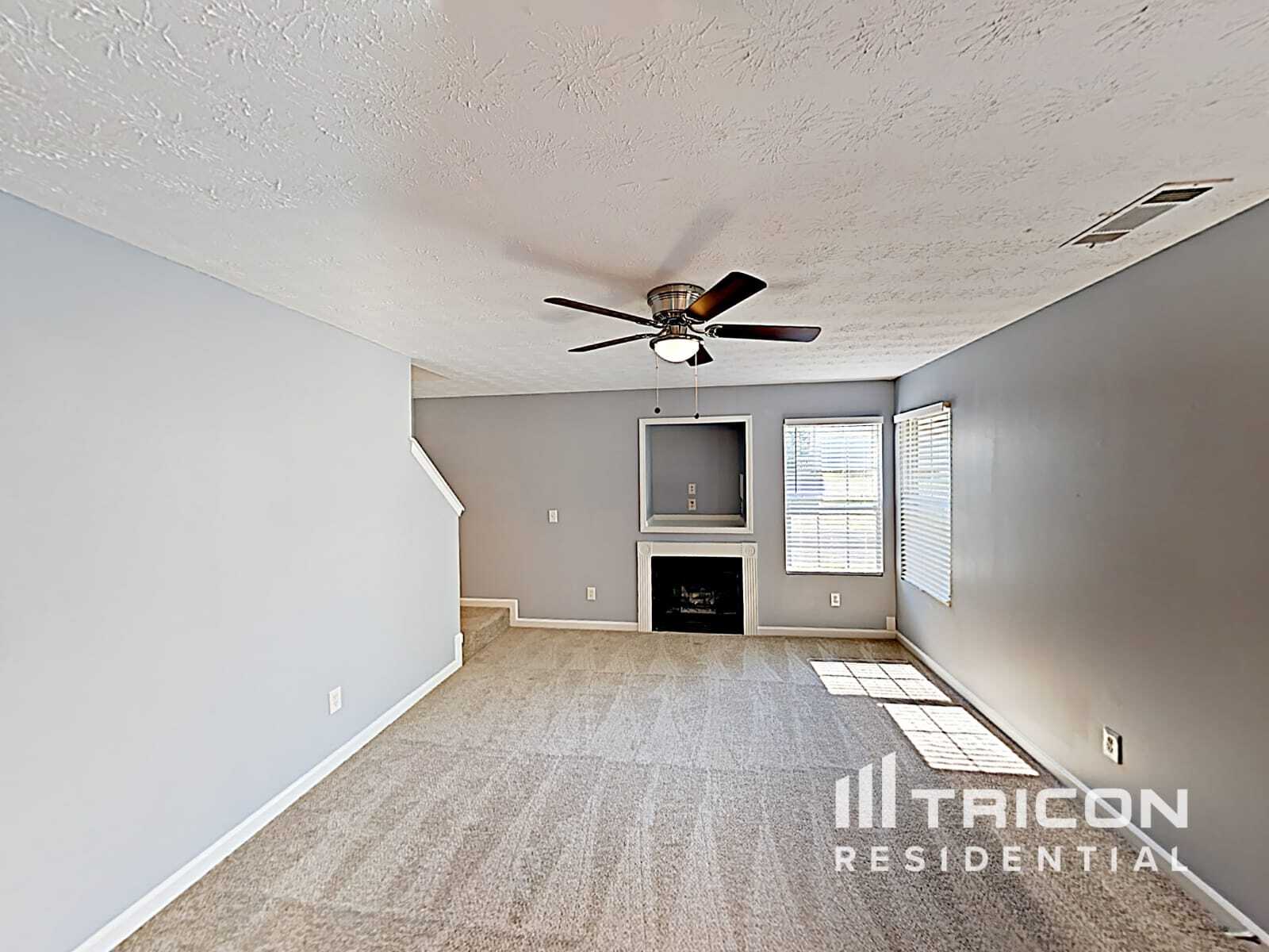 Building Photo - 460 Arthurs Ln