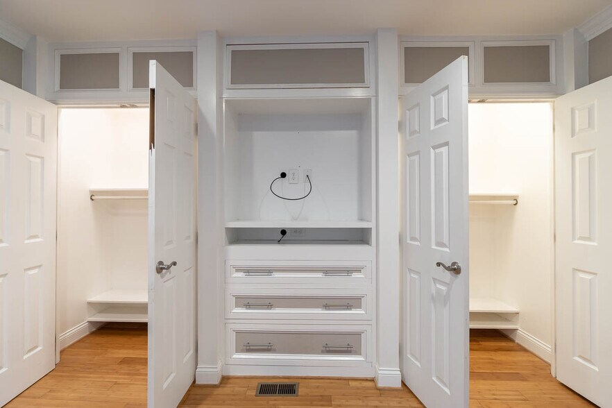 master bedroom closet - 503 Columbia Rd NW