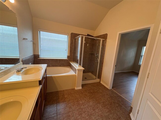 Building Photo - 21507 Rose Mill Dr