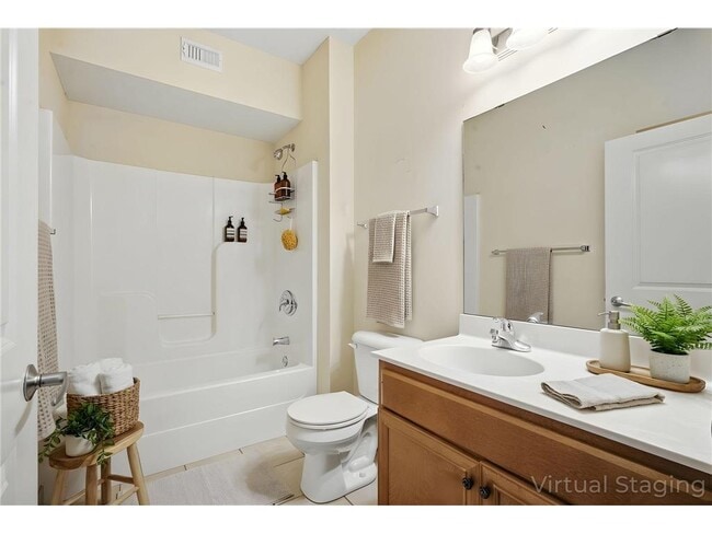 Building Photo - 1505 5th St N