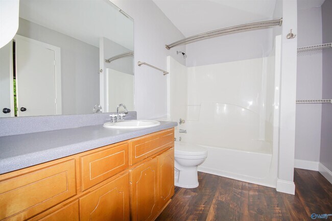 Building Photo - 127 Rebecca Pines Dr