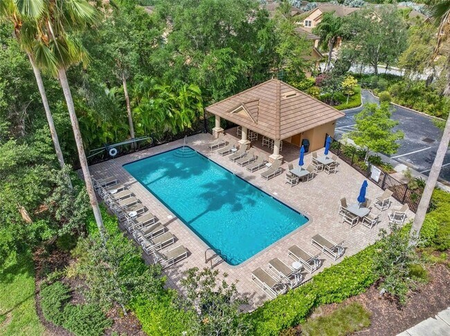 Building Photo - 8204 Villa Grande Ct