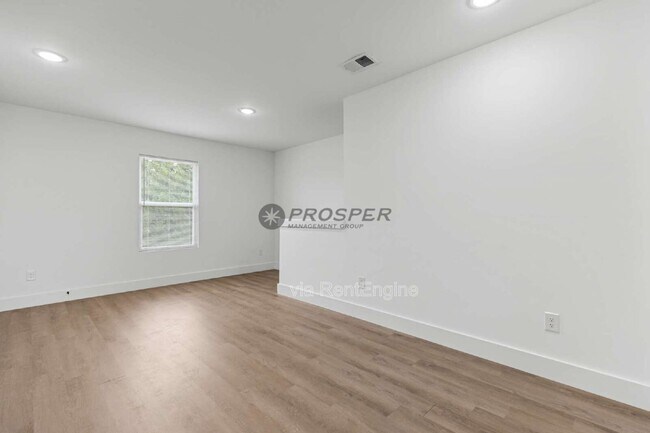Building Photo - 4054 Parris Bridge Rd