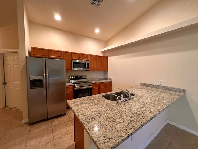 Building Photo - 148 SW 47th Terrace