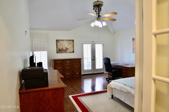 Building Photo - 4328 Park Verdi