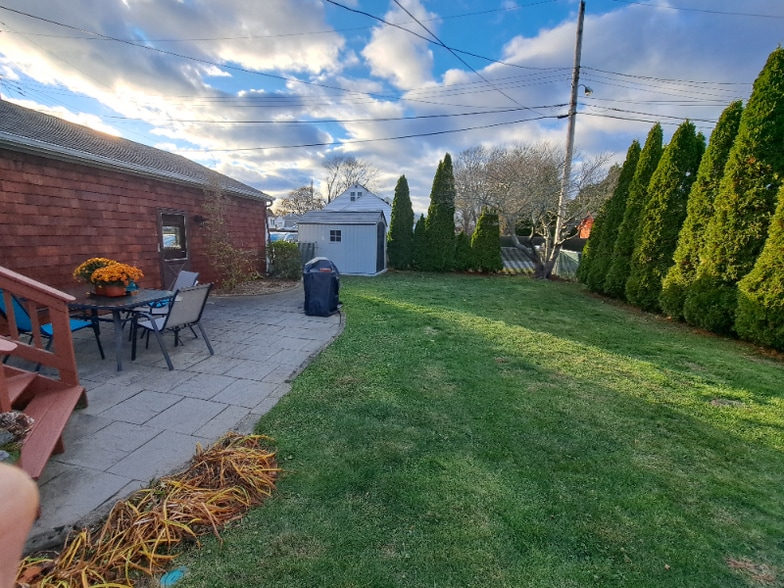 Building Photo - 51 Jo Anne Ave