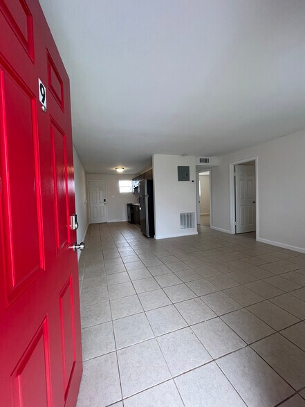 Building Photo - 1610 N 25th St