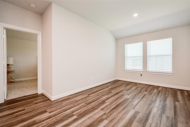 Building Photo - 4431 Silvergrass Ln