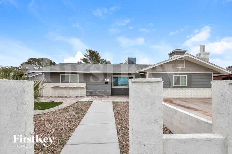 Primary Photo - 321 Redstone St