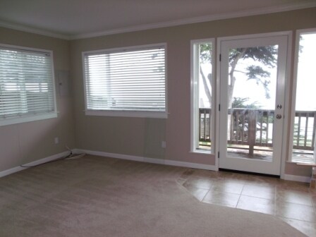 Building Photo - 39 Sunset Dr