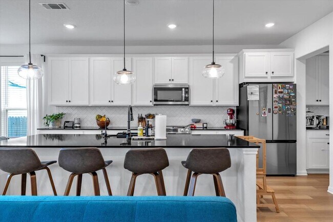 Building Photo - 17608 Penfolds Dr