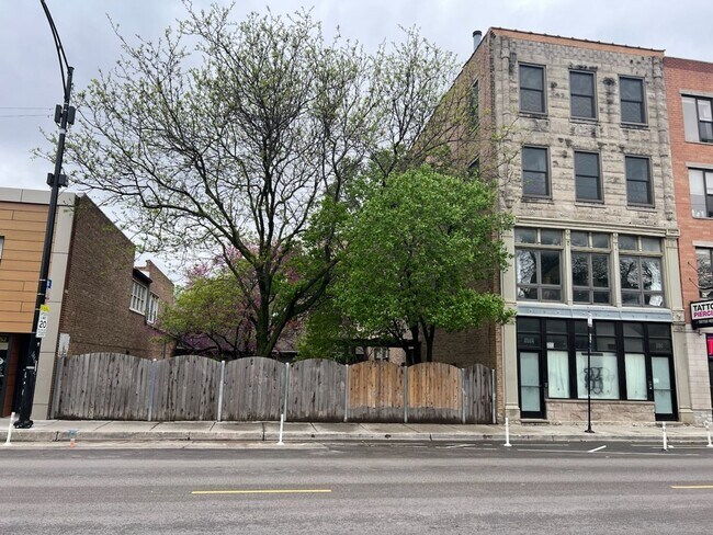 Building Photo - 1060 N. Milwaukee