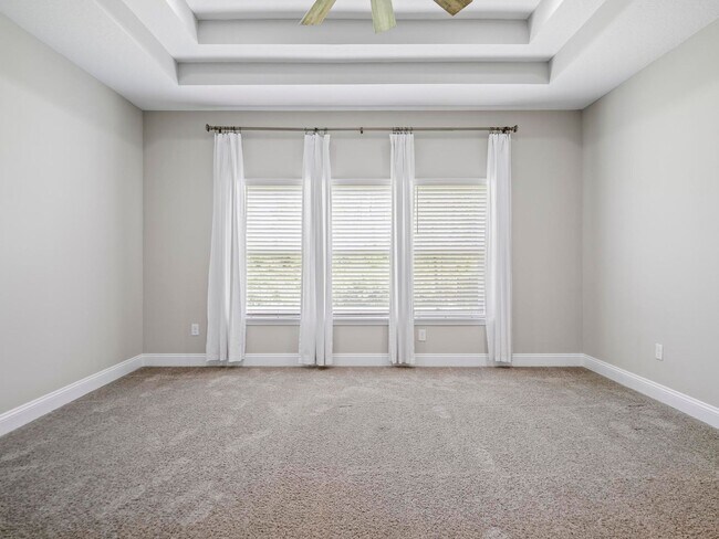 Building Photo - 4 bedroom, 3 bath home in Grand Landings G...