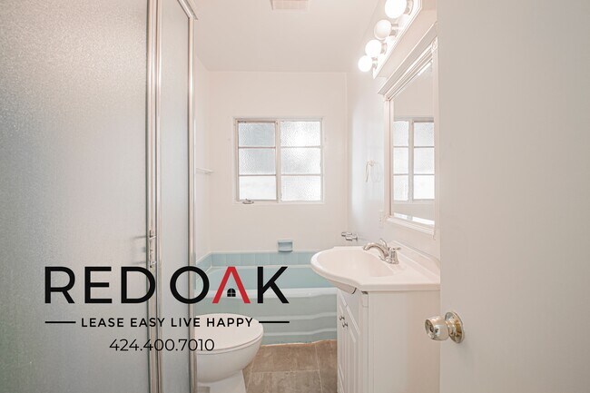 Building Photo - 1327 Laurel Ave