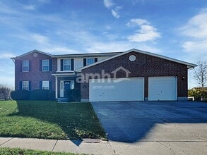 Building Photo - 6088 Lakewood Dr