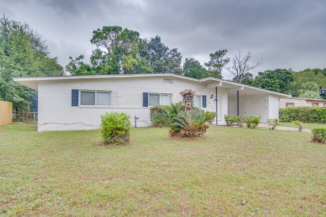 Building Photo - Updated 2BR/2BA Home Near Cordova Mall – Modern Updates & Convenient Location