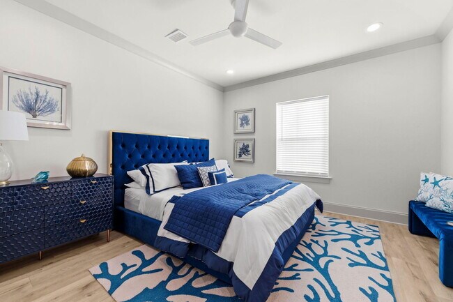 Building Photo - 45 Golden Bell Ct