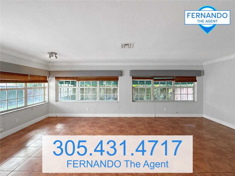 Building Photo - 5760 SW 10th St