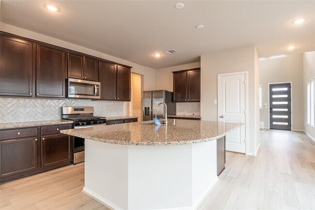 Building Photo - 12502 Llano Estacado Dr