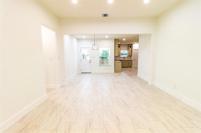 Building Photo - 536 Highview Ct