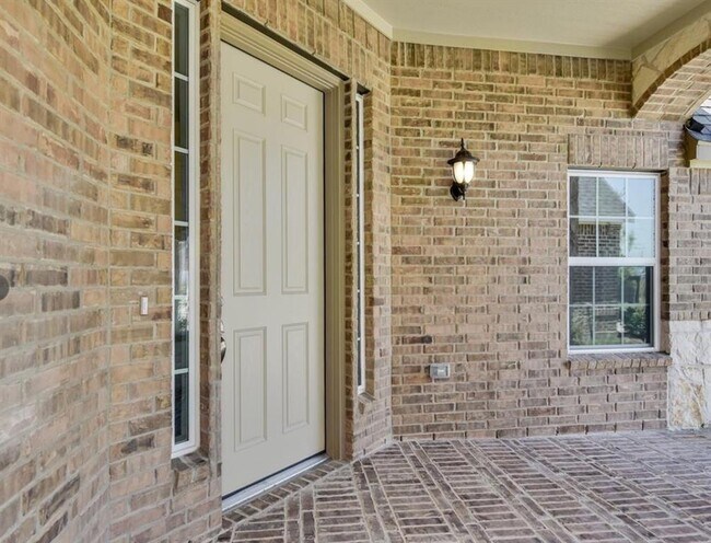 Building Photo - 907 Daffodil View Ct