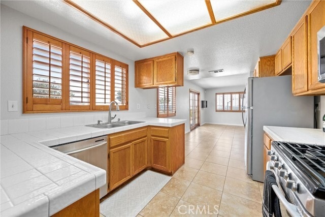 Building Photo - 10703 Valley Dr
