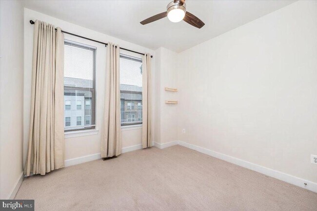 Building Photo - 45366 Daveno Square