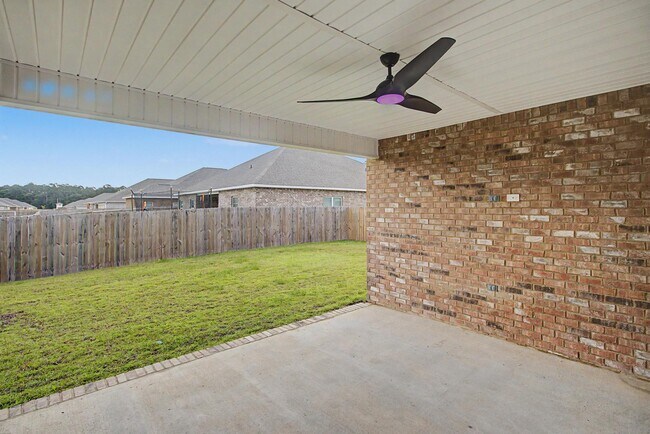 Building Photo - 13569 Sarus Dr