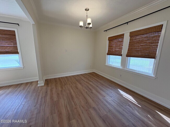 Building Photo - 524 Cedar Crest Ct