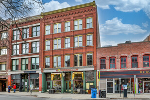 Building Photo - 61 Market St