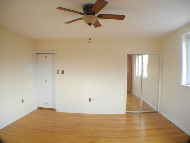 Building Photo - 1946 McKean St