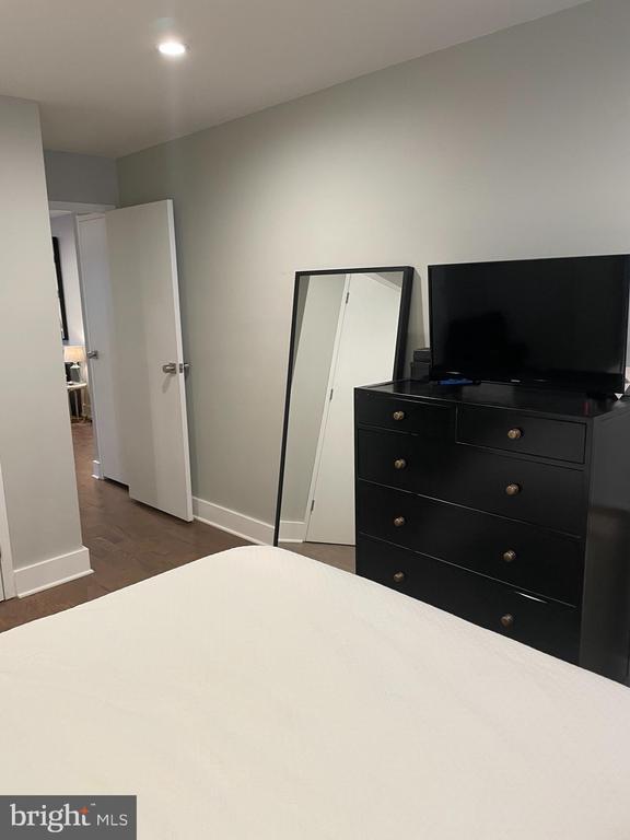 Building Photo - 1601 18th St NW